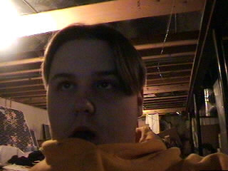 joehuh.jpg (21266 bytes)